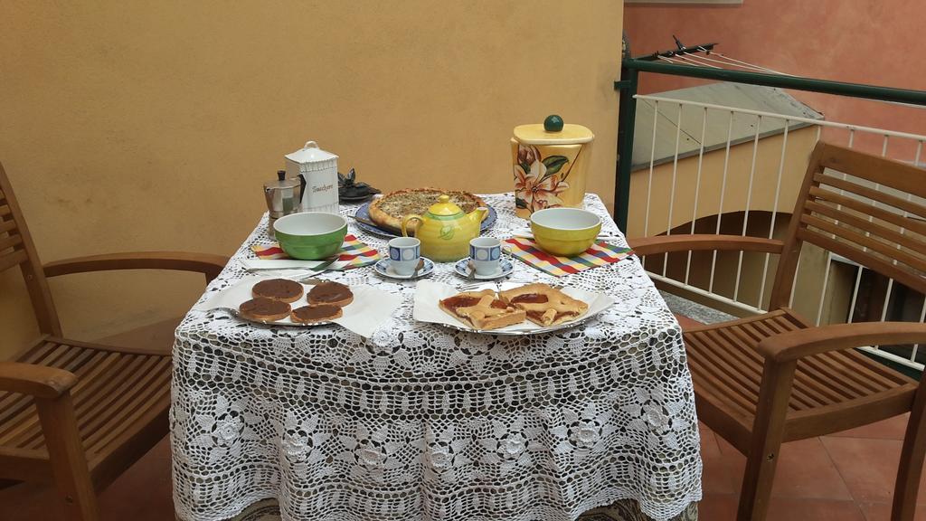 B&B Au Caruggiu Ceriale Eksteriør billede